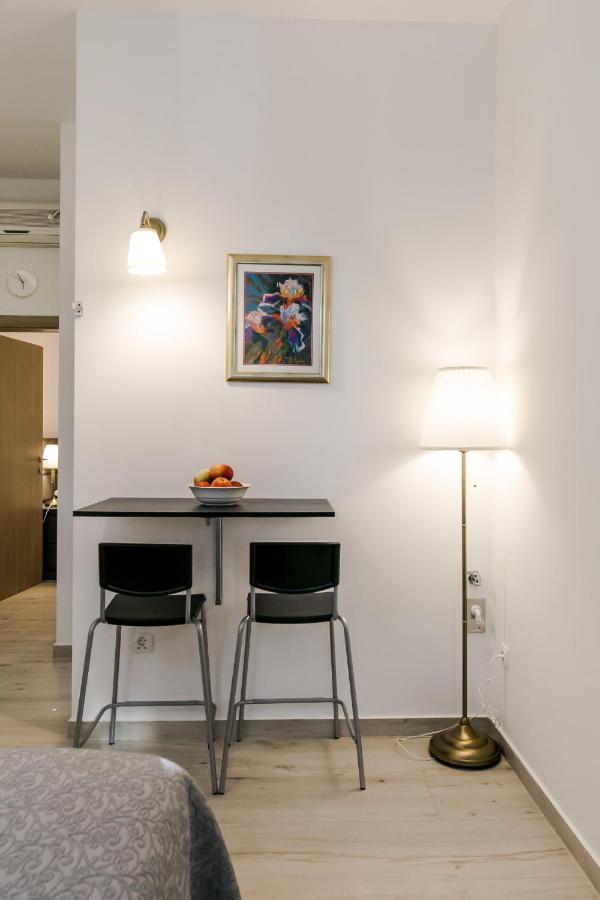 Palomia B Apartment Split Exterior photo